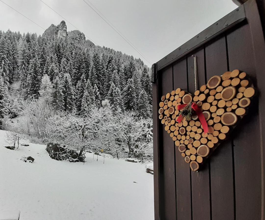 Bed And Breakfast Campo Base Carona  Buitenkant foto